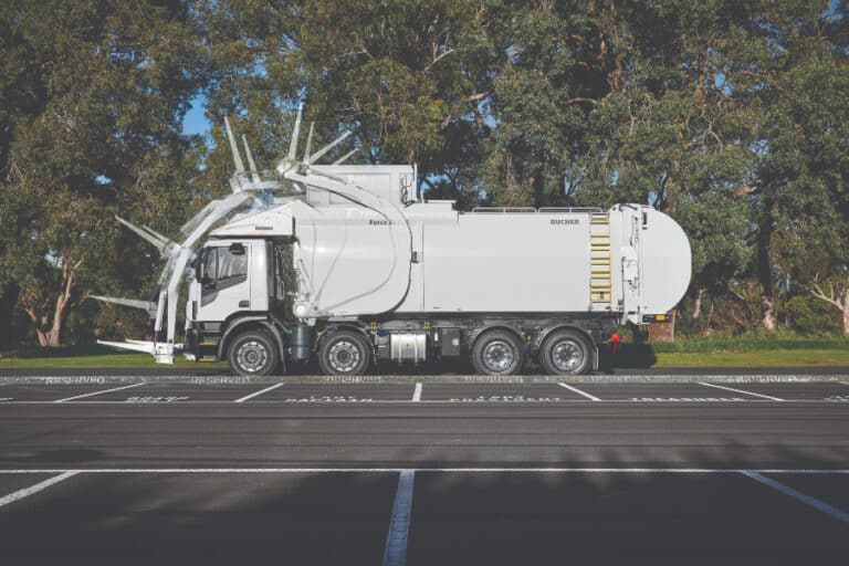 Bucher Municipal, IVECO showcase new front loader compactor body ...